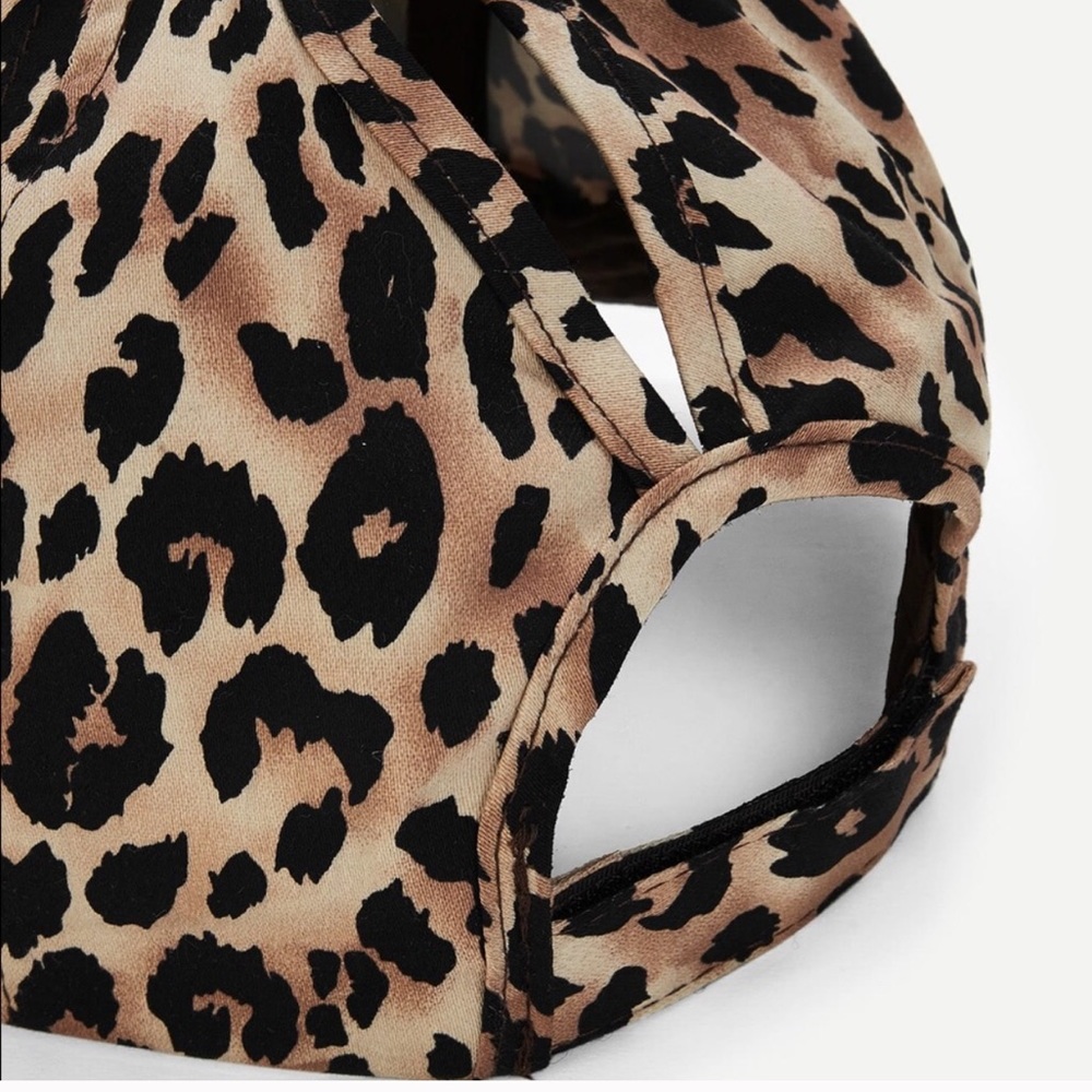 LAST 2βΌοΈπ GORGEOUSπ leopard print baseball hat - Picture 3 of 3